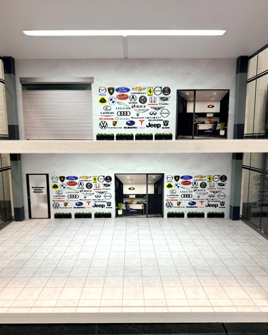 Universal 3 Level Dealership