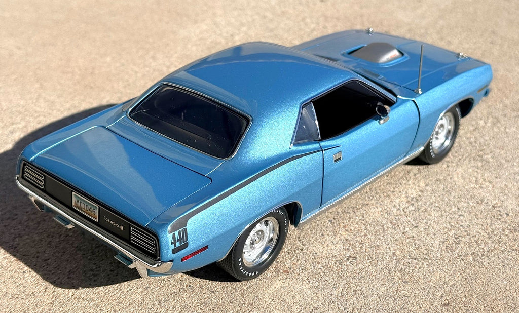YCID #46, 1970 Cuda, B3 Blue, 440, Six pack, Coupe, Vinyl Top and Convertbiles