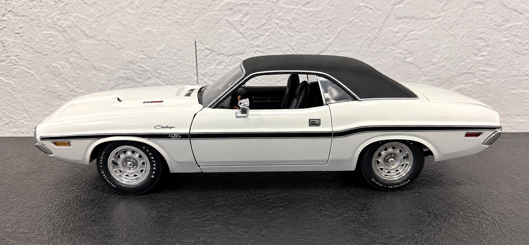 YCID 45b, Coupe, Convertible and Vinyl Top versions