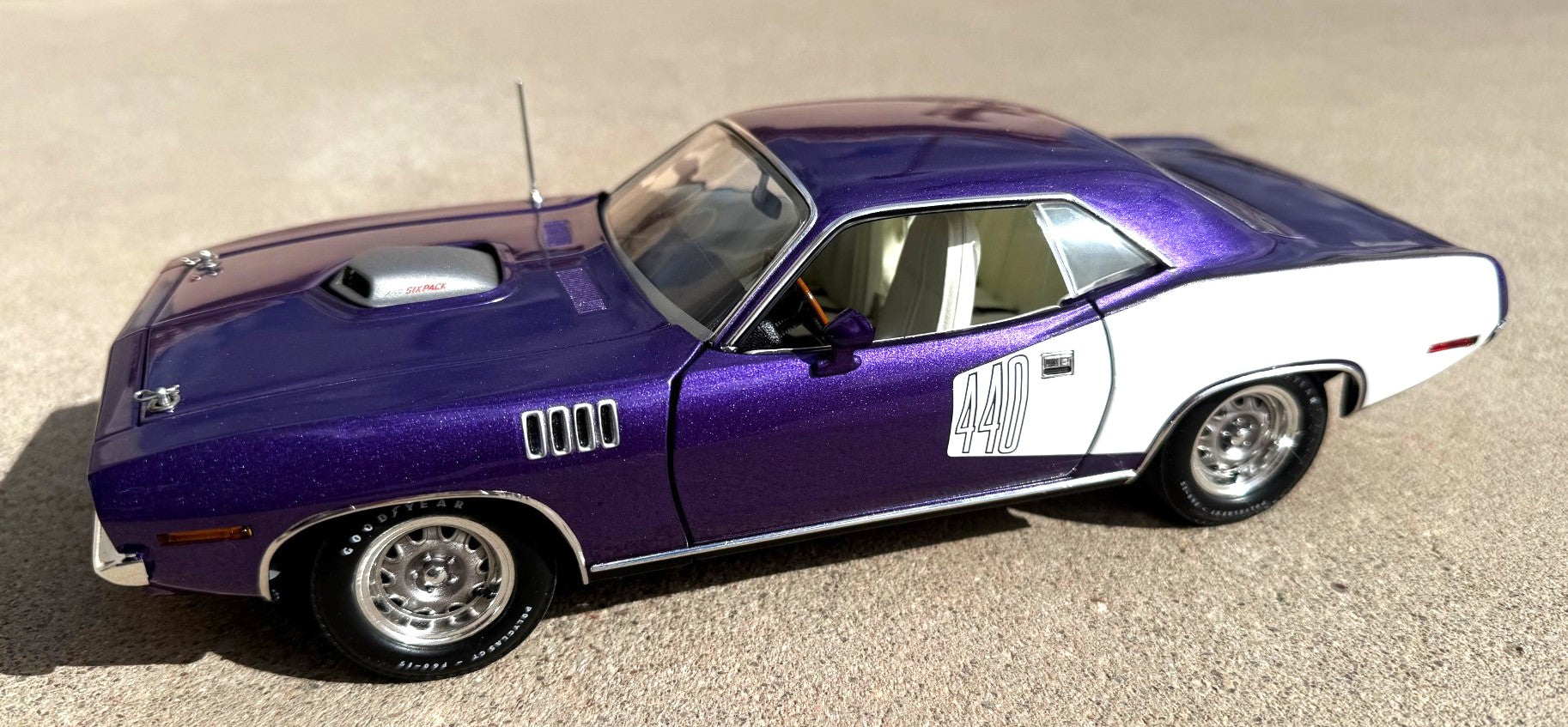 YCID #40, 1971 Cuda, 440/6 In Voilet