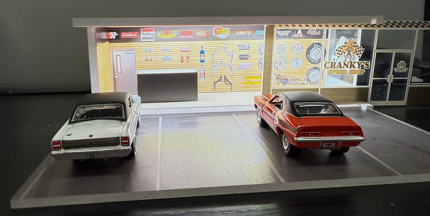 1/64 Crankys Speed Shop