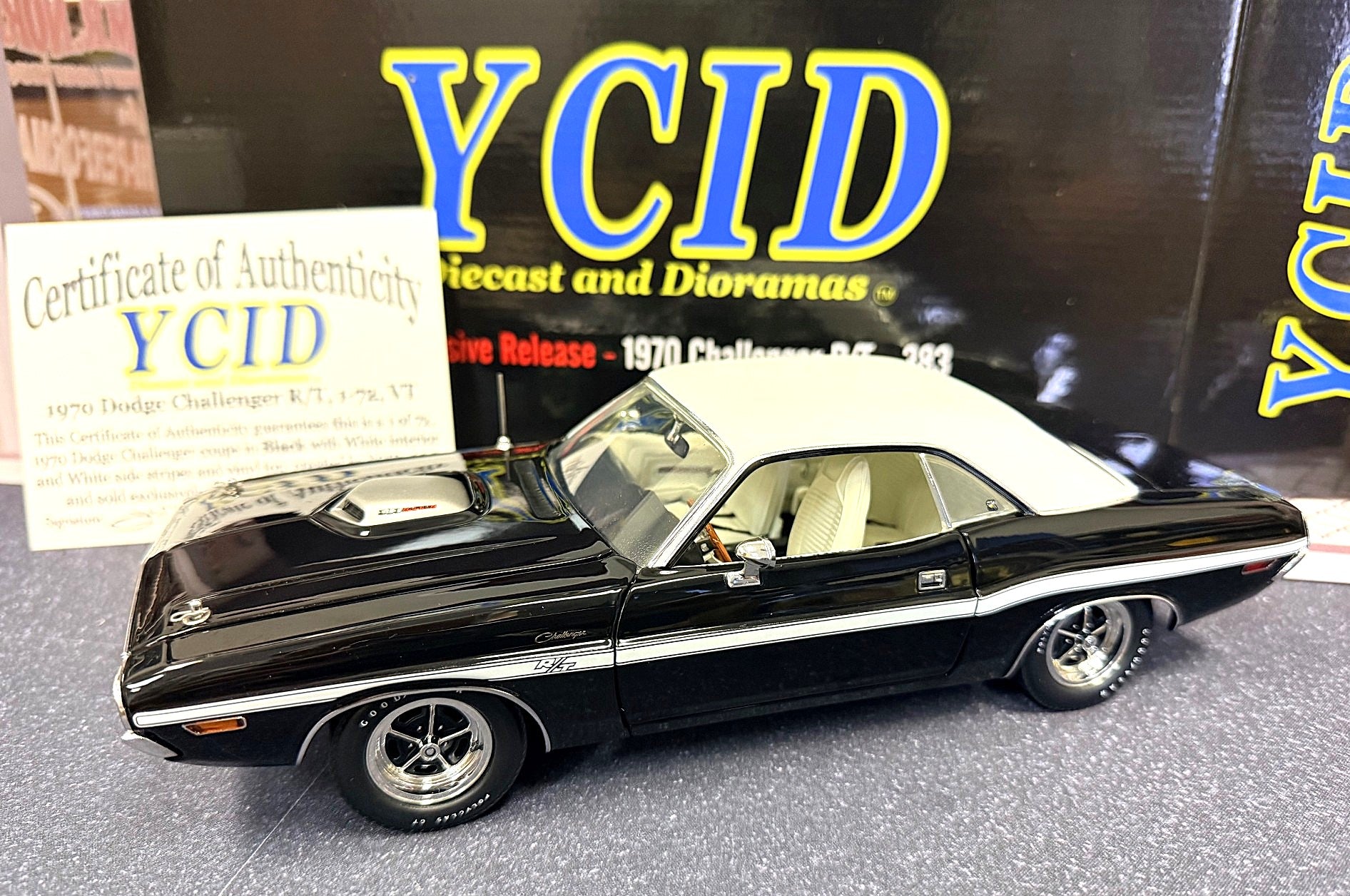 YCID 44, 1970 Dodge Challenger R/T, 383 Shaker